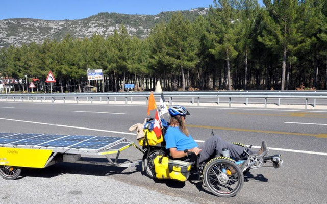 TR: Presse auf dem Weg von Mugla nach Gökova