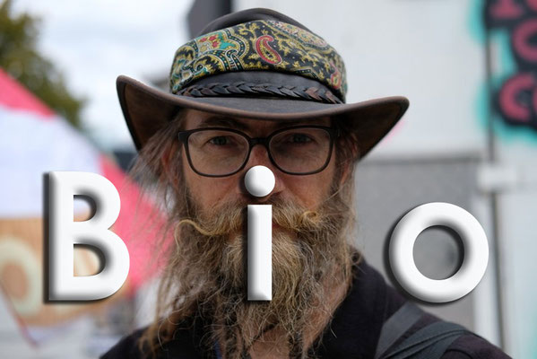 Bio / About