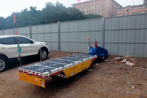 CN.Solatrike in Zhongwei parkiert