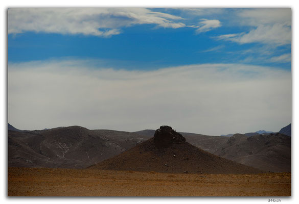 MA0240.Volcan éteint