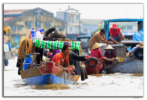 VN0388.Cai Rang.Floating Market