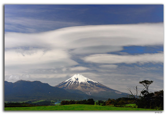 NZ0394.Mt.Taranaki
