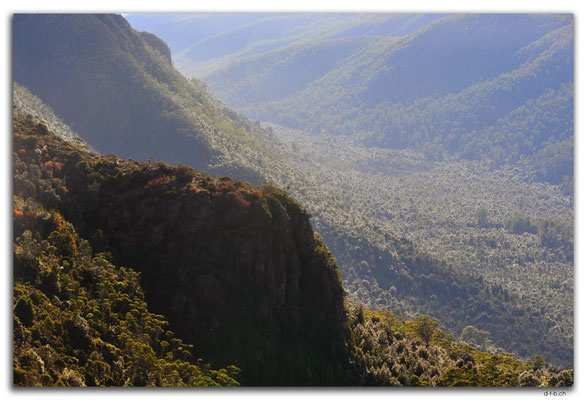 AU1366.Overland Track.Four River Valley
