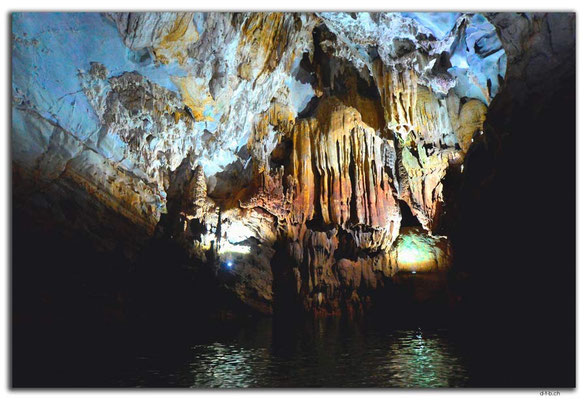 VN0109.Phong Nha Cave