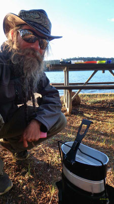 AU: Solatrike am Glen Mervyn Dam. Abendessen