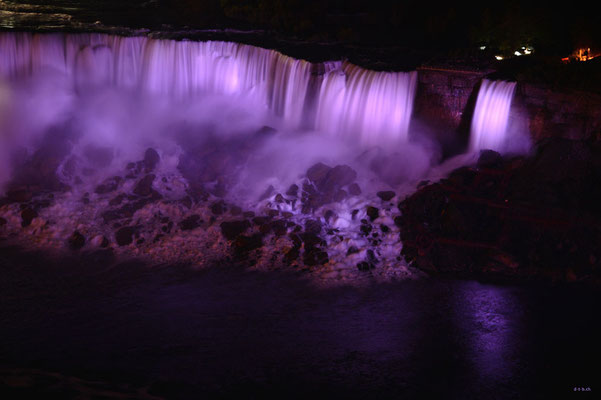 CA0372 Niagara Falls