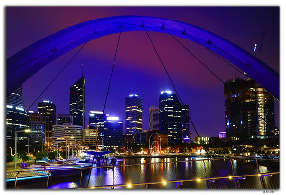 AU0716.Perth.Elizabeth Quay Bridge
