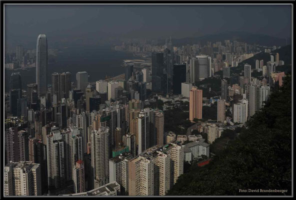 C2623 Hong Kong Victoria Peak