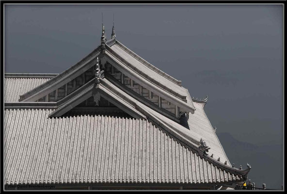 C0688Emei Shan