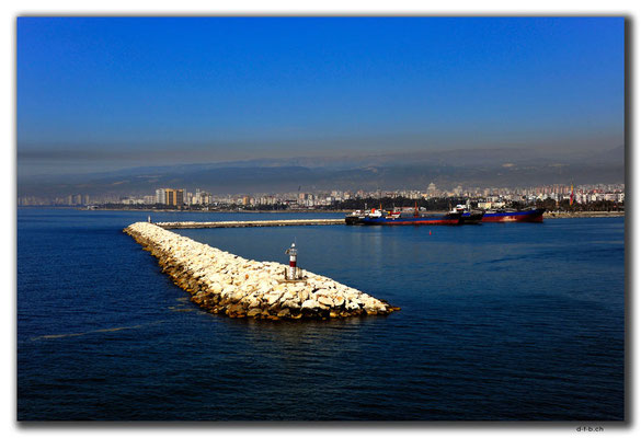 TR0609.Mersin.Hafen