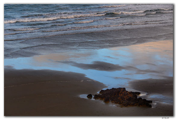 NZ0959.Christchurch.Sumner Beach
