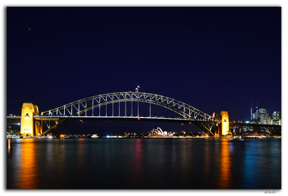 AU1663.Sydney.Opera House & Harbour Bridge.McMahon Point