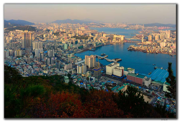 KR0316.Busan.Hafen