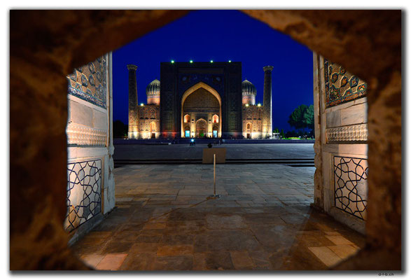 UZ0044.Samarkand.Registan.Sher Dor Medressa