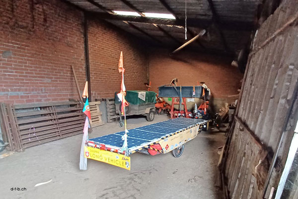 ES: Solatrike in storage at Azares del Páramo