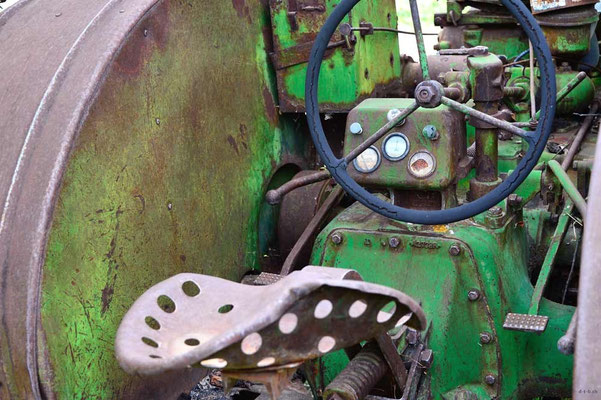 CA0253 Keremos Traktor