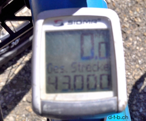 CA. Solatrike reaches 43000 km just before Ponoka