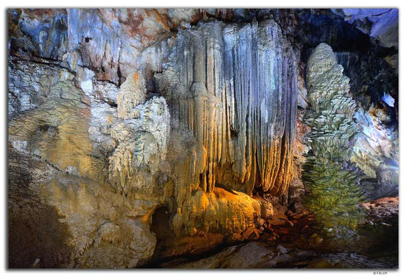 VN0101.Phong Nha.Paradise Cave