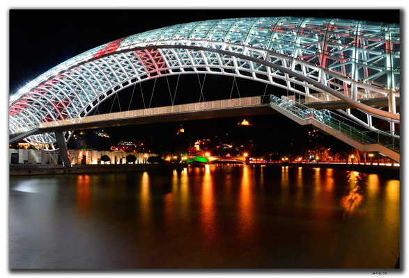 GE189.Tbilisi.Fussgängerbrücke