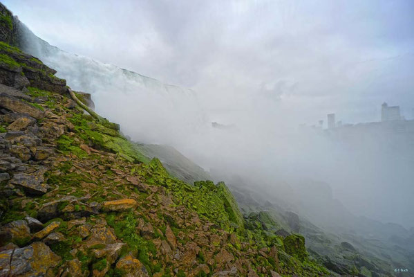 CA0430 Niagara Falls