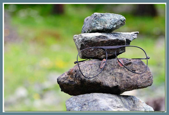 A0623.Steinmannli mit Brille.Marmorera.CH