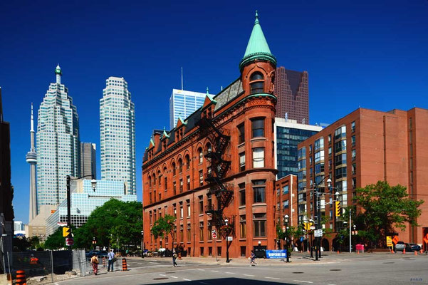 CA0294 Toronto Flatiron Bldg.