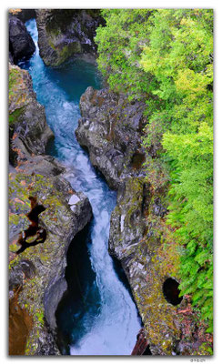 NZ0318.Kaimanawa Forest Park.Waikato Falls