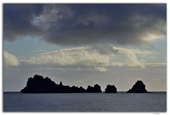 EQ0115.Devil's Crown.Floreana Island
