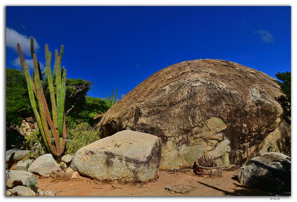 AW0039.Casibari Rock Formations