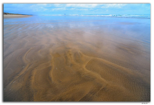 NZ0120.90 Mile Beach