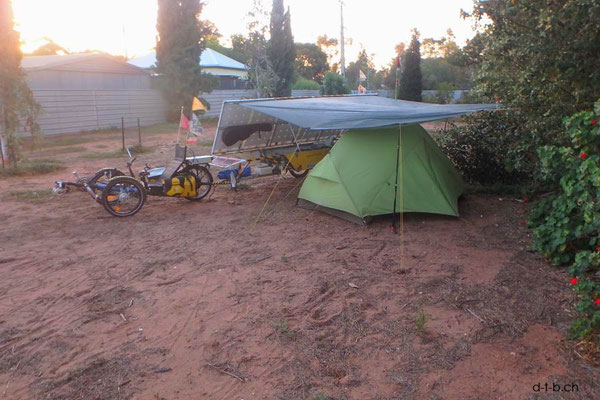 AU: Solatrike at Port Pirie Campground. Tarp for shade.