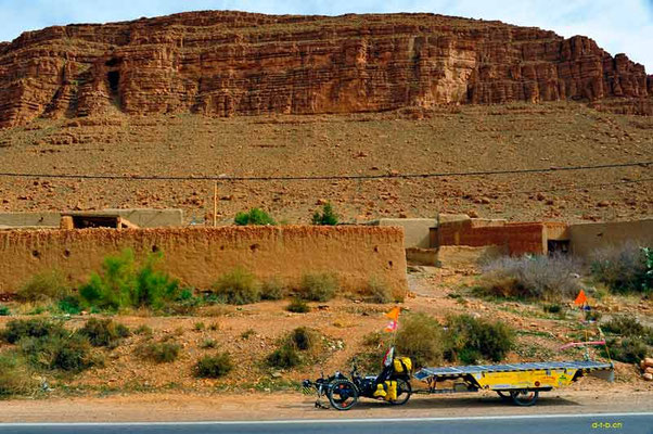 MA: Solatrike reaches 53000 km in Ziz Valley