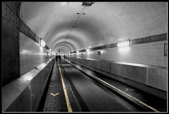 DE020.Hamburg.Elbtunnel