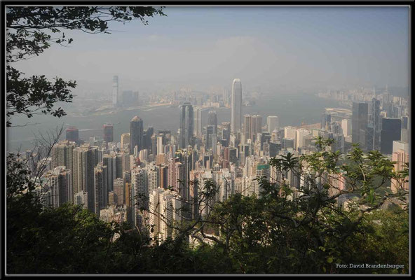 C2613 Hong Kong Victoria Peak