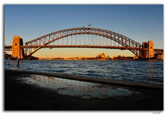 AU1654.Sydney.Opera House & Harbour Bridge.McMahons Point