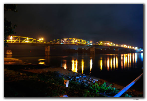HU003.Esztergom.Brücke