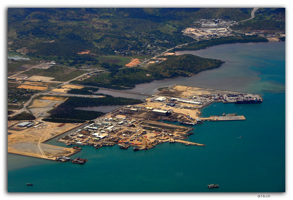 PNG0004.Port Moresby Wharf