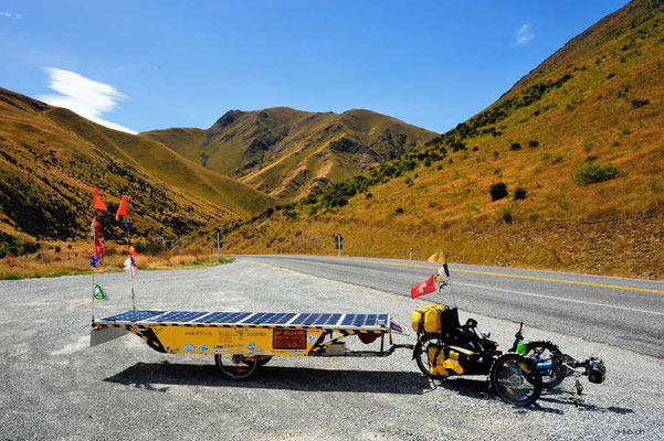 NZ: Solatrike auf Lindis Pass
