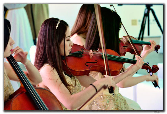 CN0418.Shenzhen.Klassische Musik im Museum