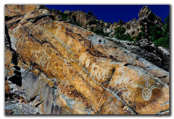 CN0240.Rock Art of Helan Mountain