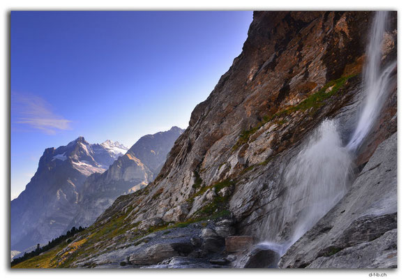 GW0414.Wasserfall am Eiger