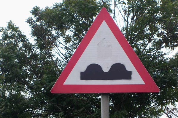Rumänien.übermaltes Schild
