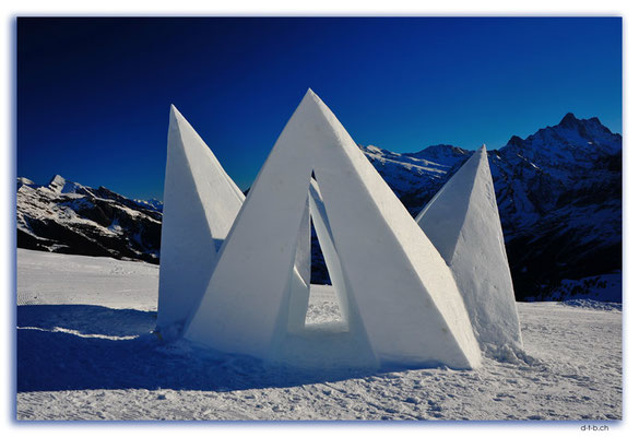 GW0206.Schneeskulptur Team Ukraine