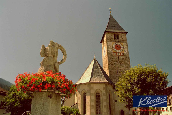 P0015.Kirche Klosters.CH
