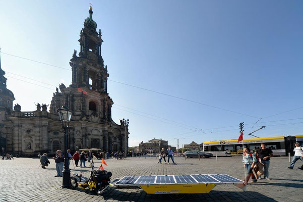 DE: Solatrike in Dresden, Kathedrale