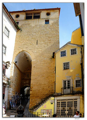 PT0108.Coimbra.Torre de Almedina