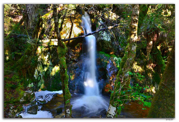 AU1330.Overland Track.Crater Fall
