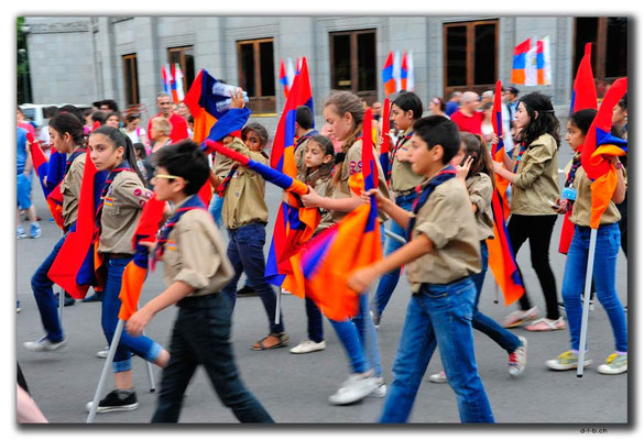 AM018.Yerevan.Feiertagskundgebung