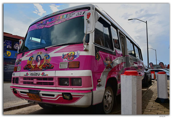 SR0031.Paramaribo.Bus