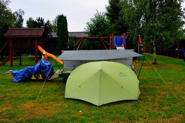 PL: Solatrike mit Tarp als Regendach